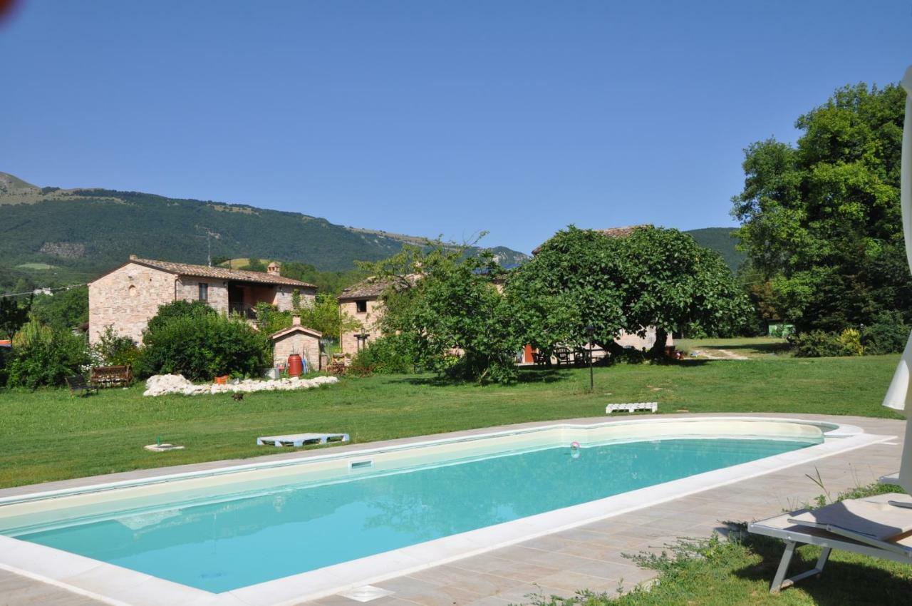 Antica Dimora - Glamping Fiordaliso Hotel Sarnano Exterior photo